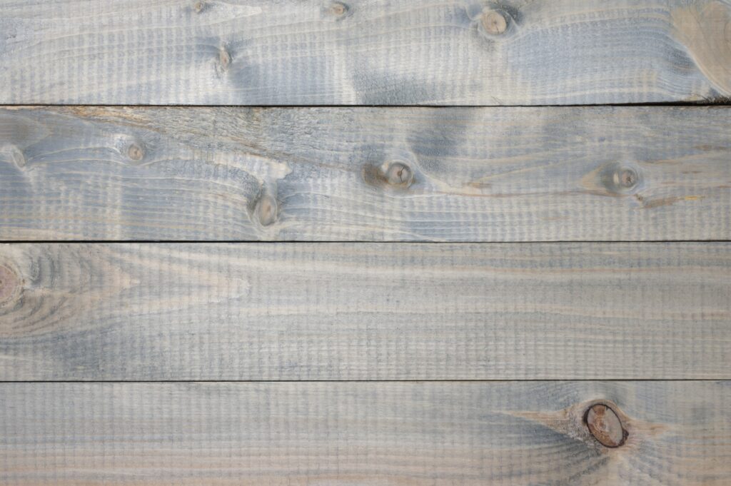 Texture de bois avec un effet de grisaillement.